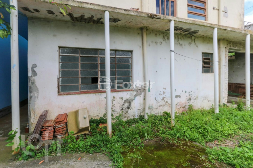 Casa à venda com 4 quartos, 160m² - Foto 4