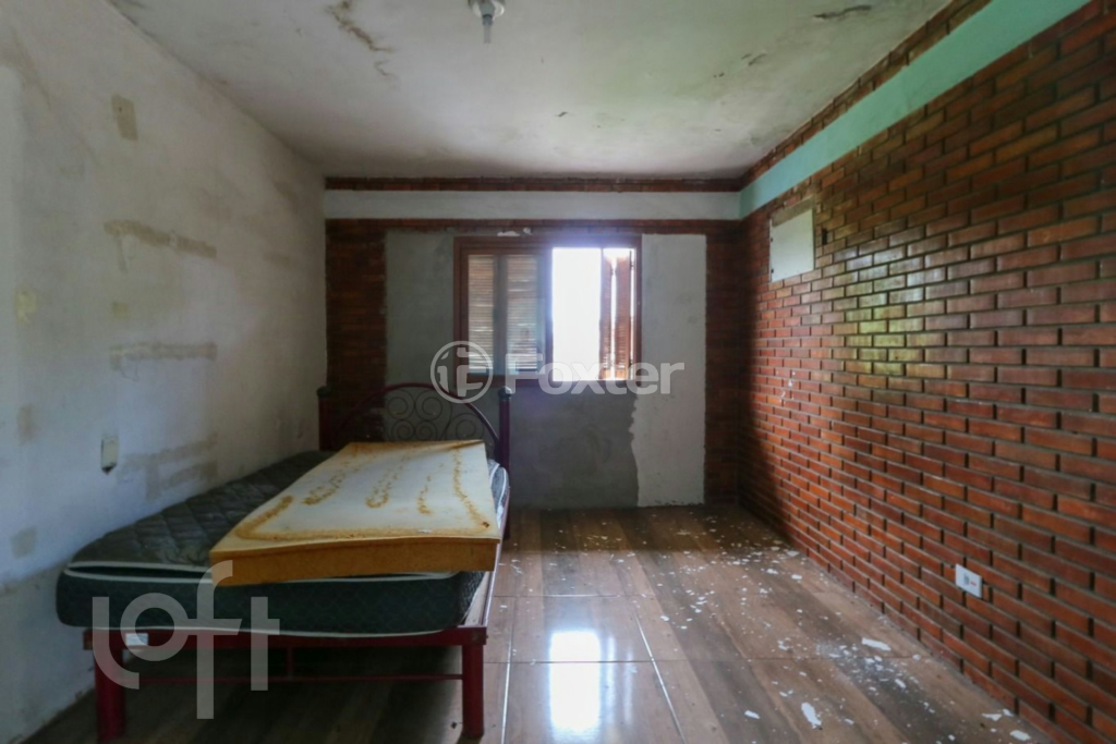 Casa à venda com 4 quartos, 160m² - Foto 14