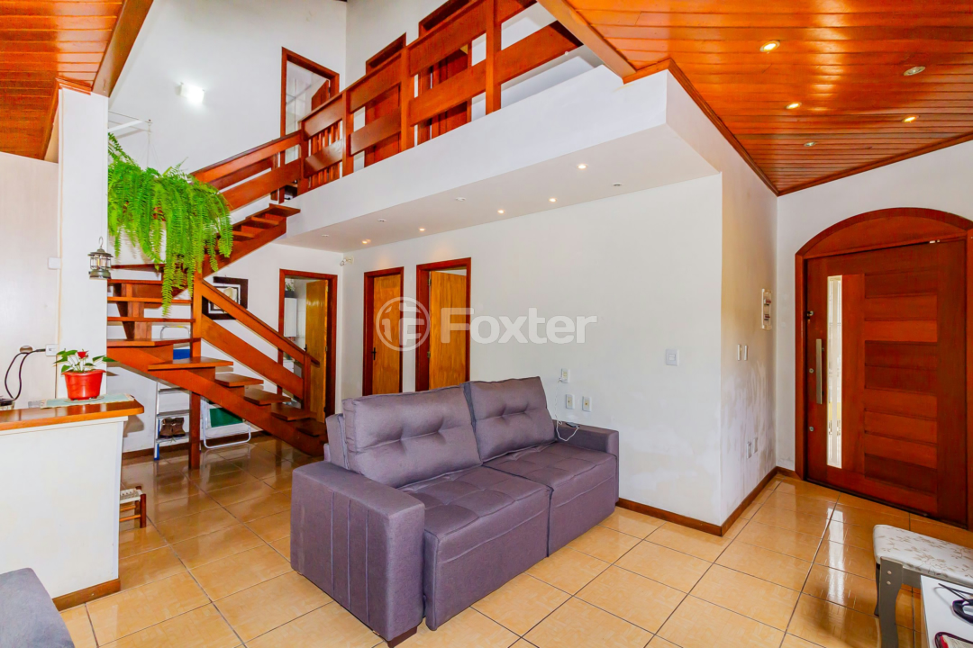 Casa à venda com 5 quartos, 210m² - Foto 3