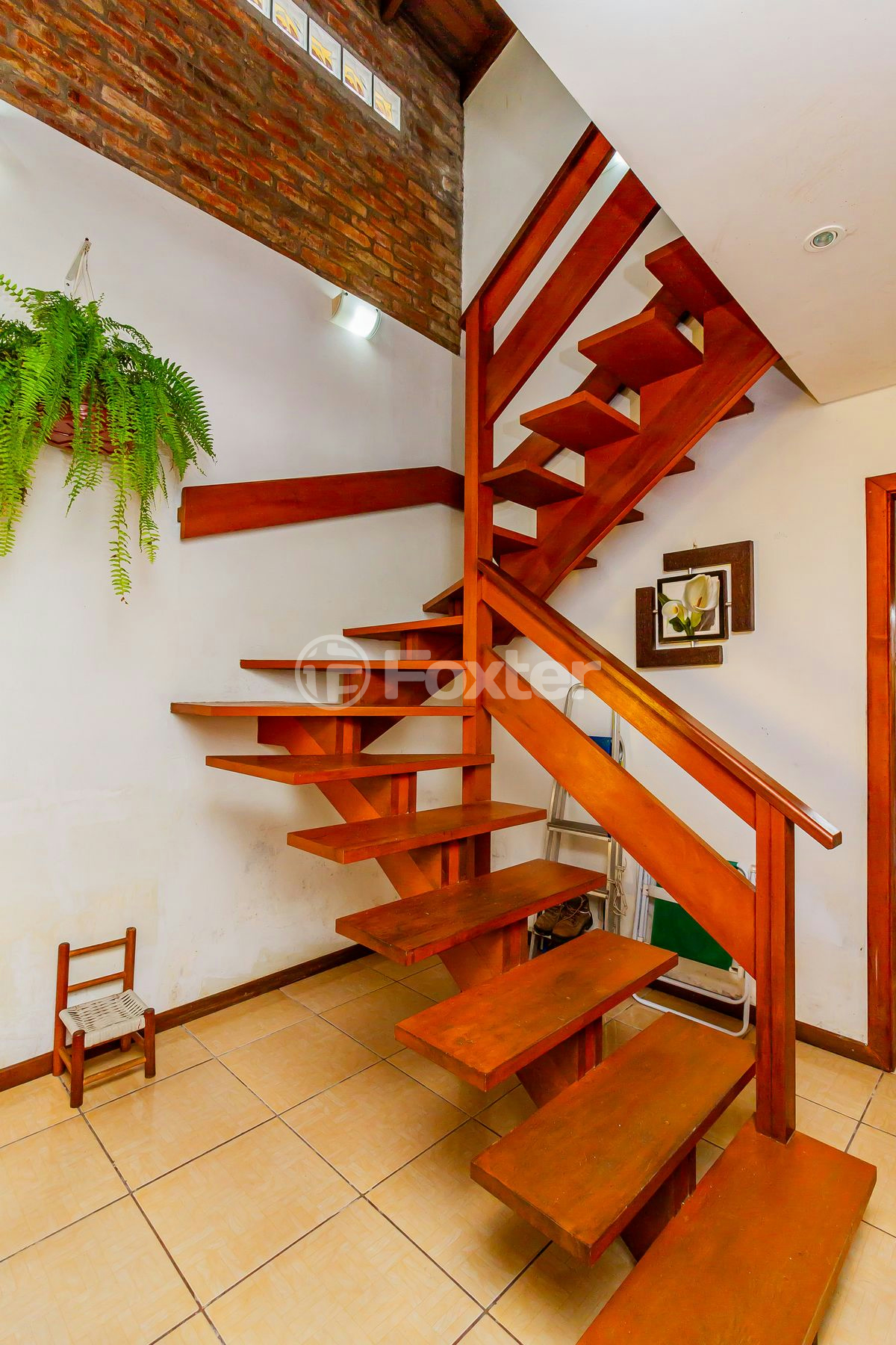 Casa à venda com 5 quartos, 210m² - Foto 10