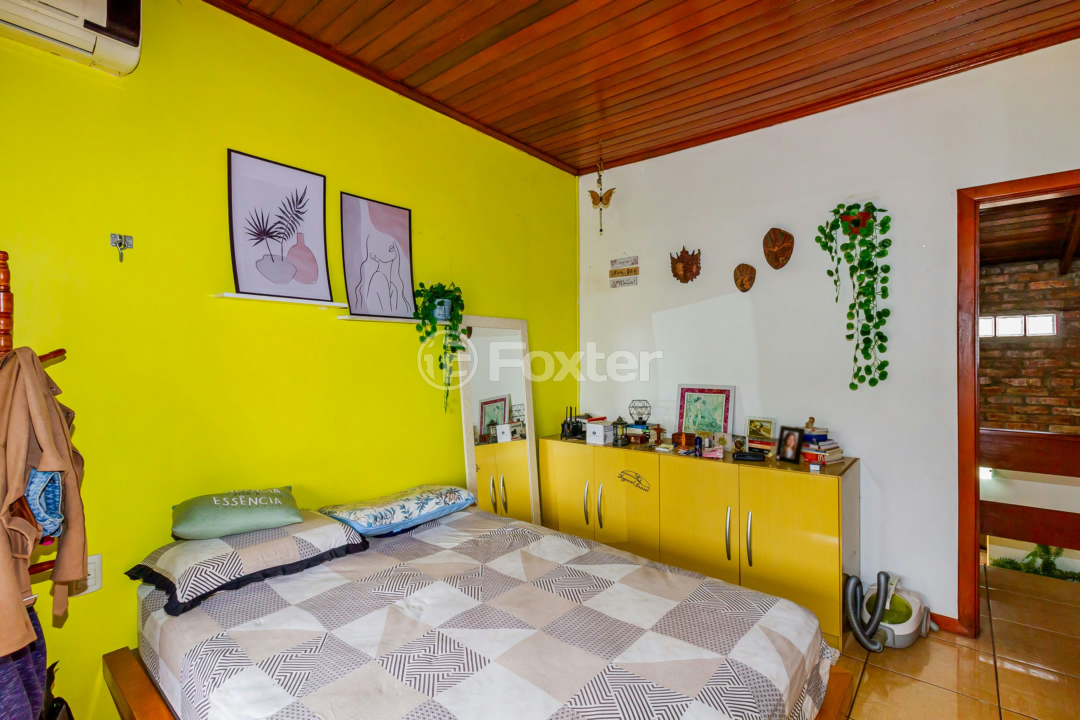 Casa à venda com 5 quartos, 210m² - Foto 13