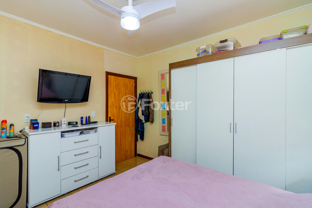 Casa à venda com 5 quartos, 210m² - Foto 22