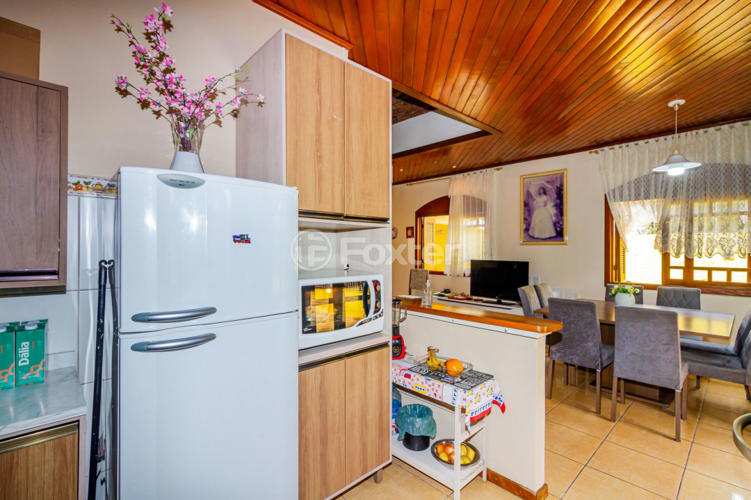 Casa à venda com 5 quartos, 210m² - Foto 26