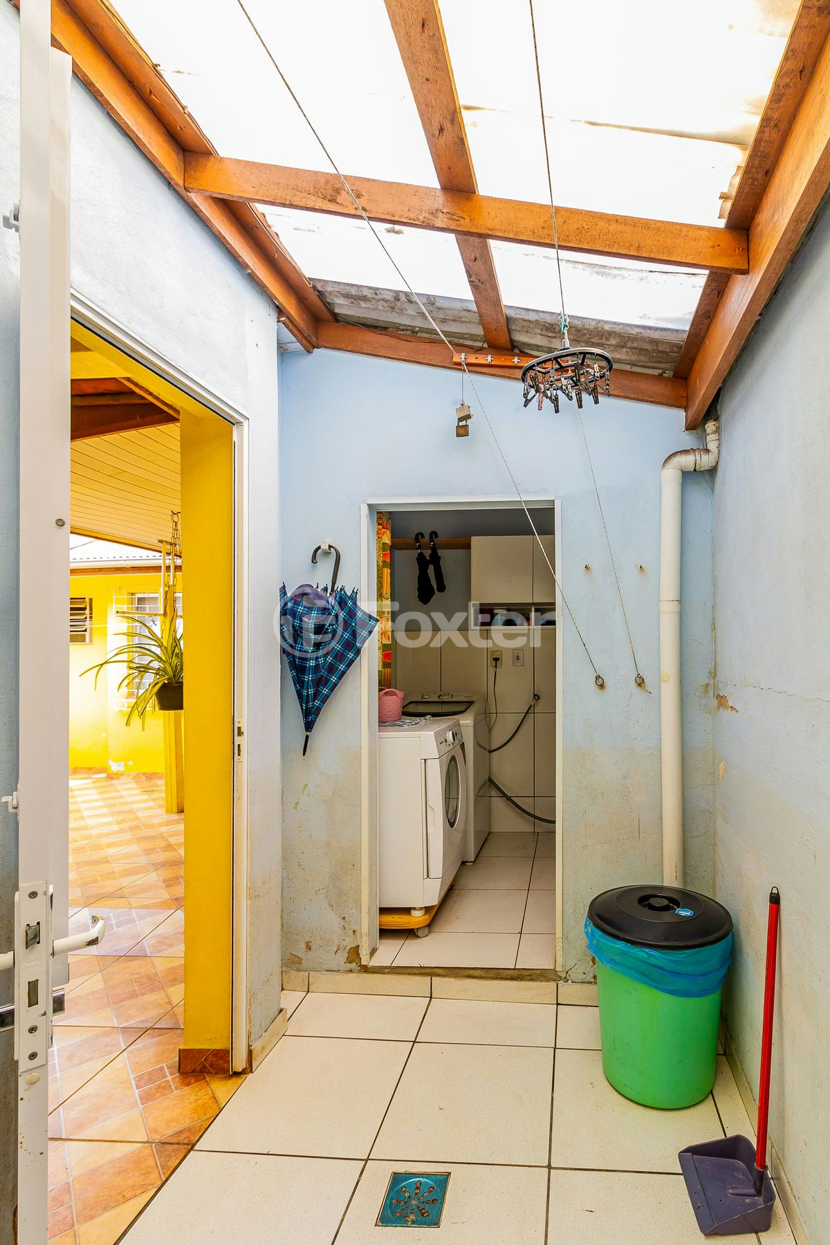 Casa à venda com 5 quartos, 210m² - Foto 33