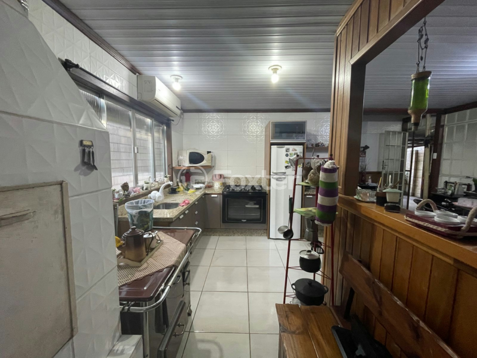 Casa à venda com 3 quartos, 100m² - Foto 10