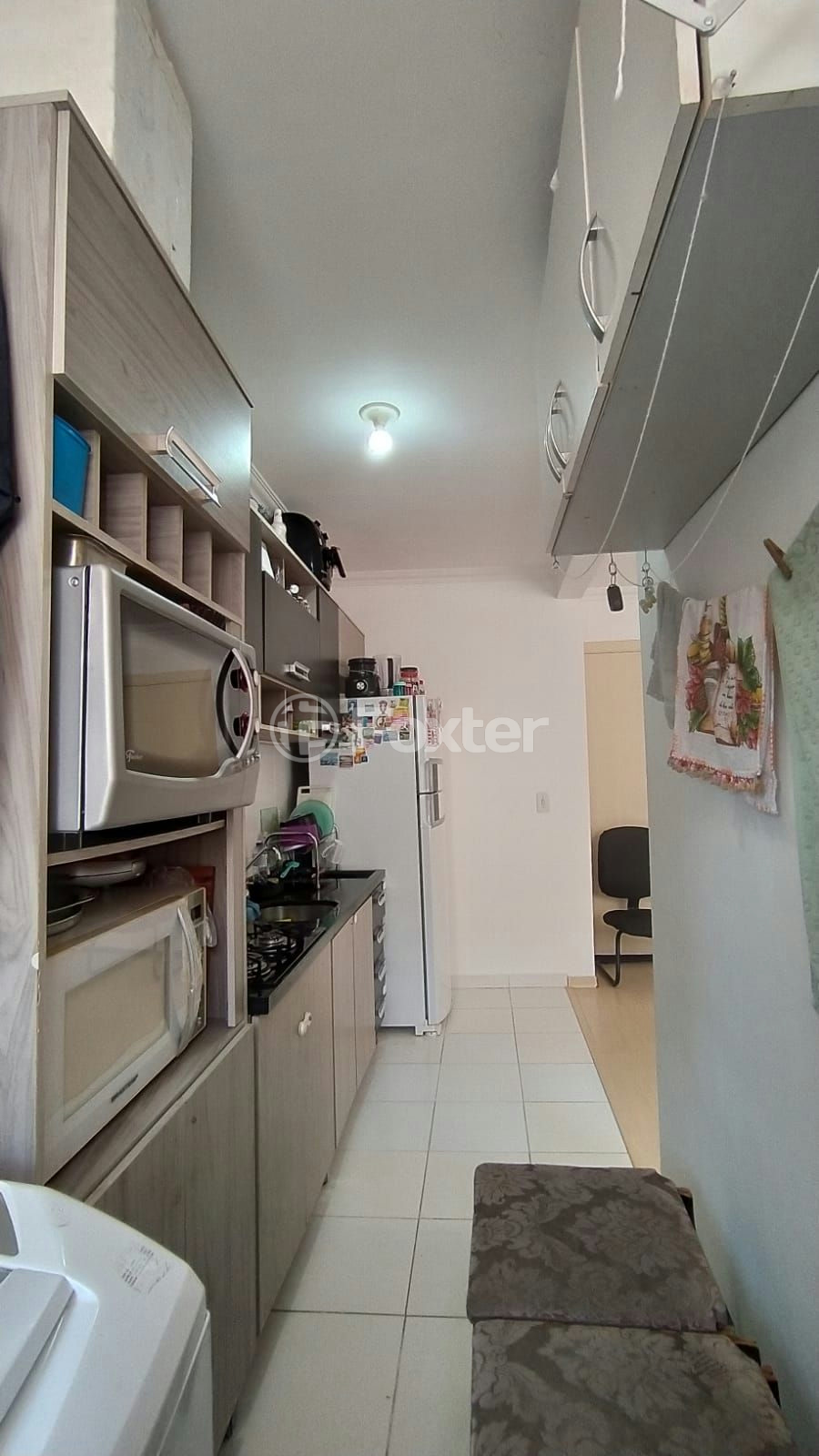 Apartamento à venda com 2 quartos, 67m² - Foto 3