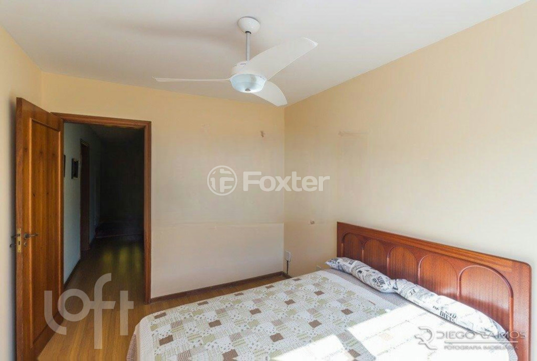 Casa à venda com 3 quartos, 381m² - Foto 26
