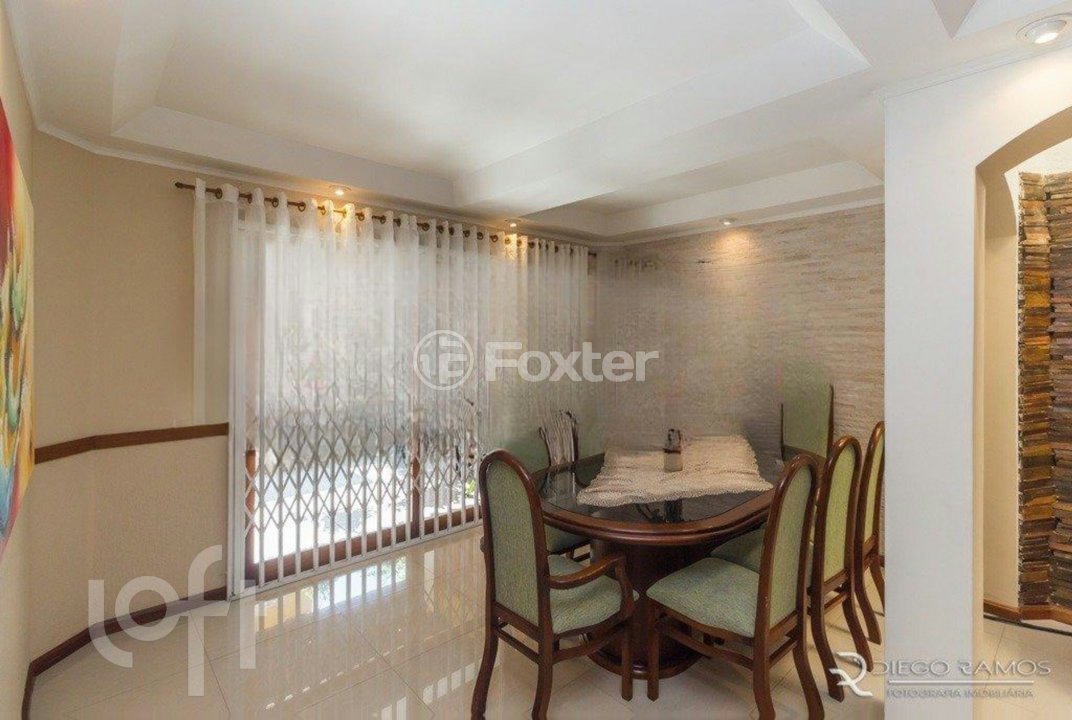 Casa à venda com 3 quartos, 381m² - Foto 8