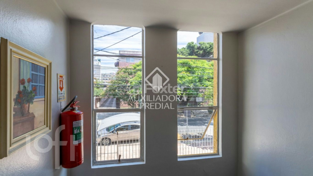 Apartamento à venda com 2 quartos, 74m² - Foto 25
