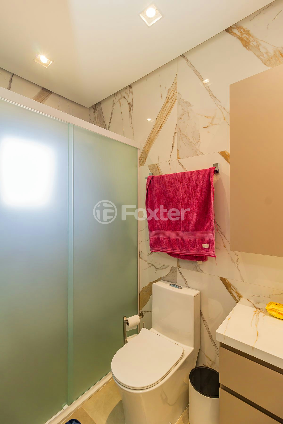 Casa de Condomínio à venda com 3 quartos, 245m² - Foto 29