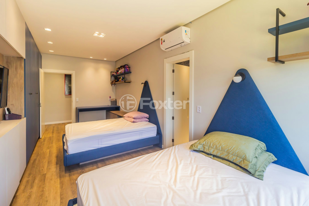 Casa de Condomínio à venda com 3 quartos, 245m² - Foto 35