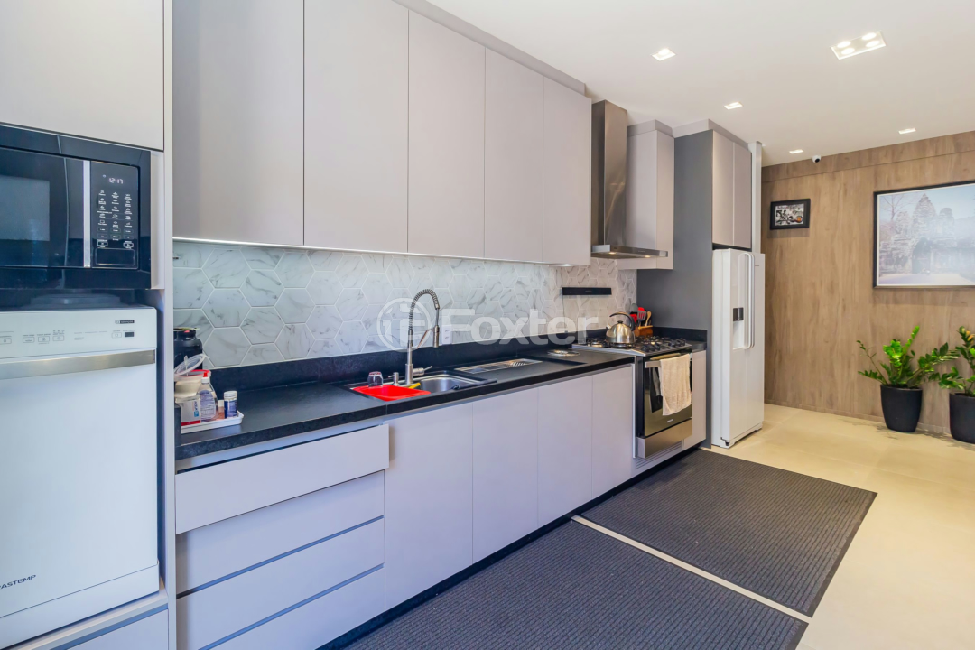 Casa de Condomínio à venda com 3 quartos, 245m² - Foto 45