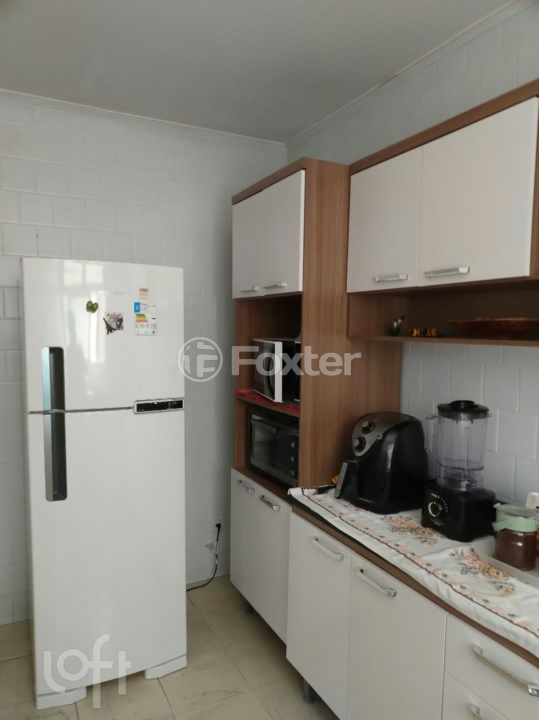 Apartamento à venda com 3 quartos, 97m² - Foto 7