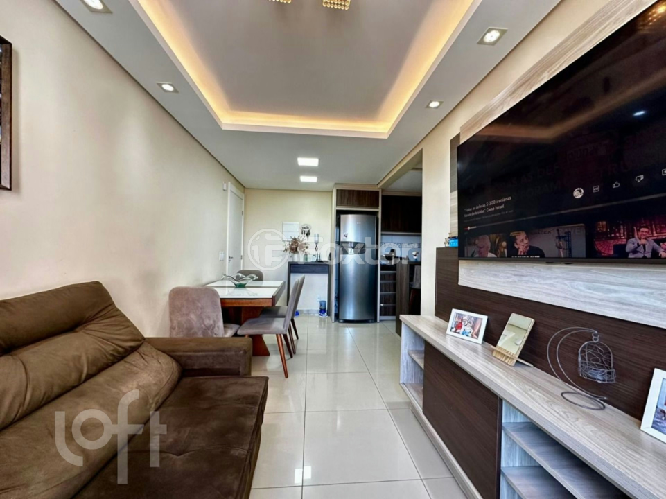 Apartamento à venda com 2 quartos, 49m² - Foto 2