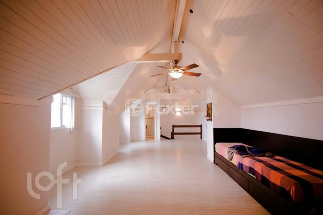 Casa de Condomínio à venda com 5 quartos, 375m² - Foto 32