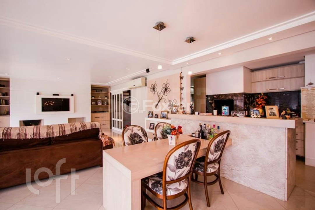 Casa de Condomínio à venda com 5 quartos, 375m² - Foto 5