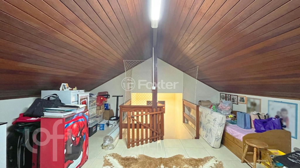 Casa à venda com 3 quartos, 162m² - Foto 3