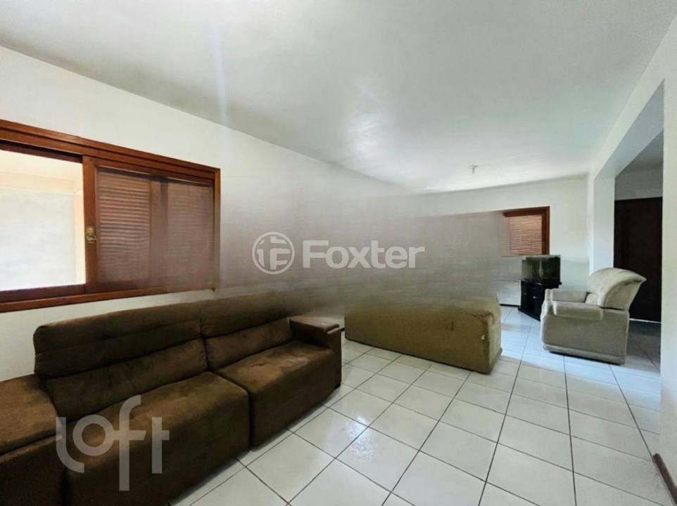 Casa à venda com 3 quartos, 214m² - Foto 4