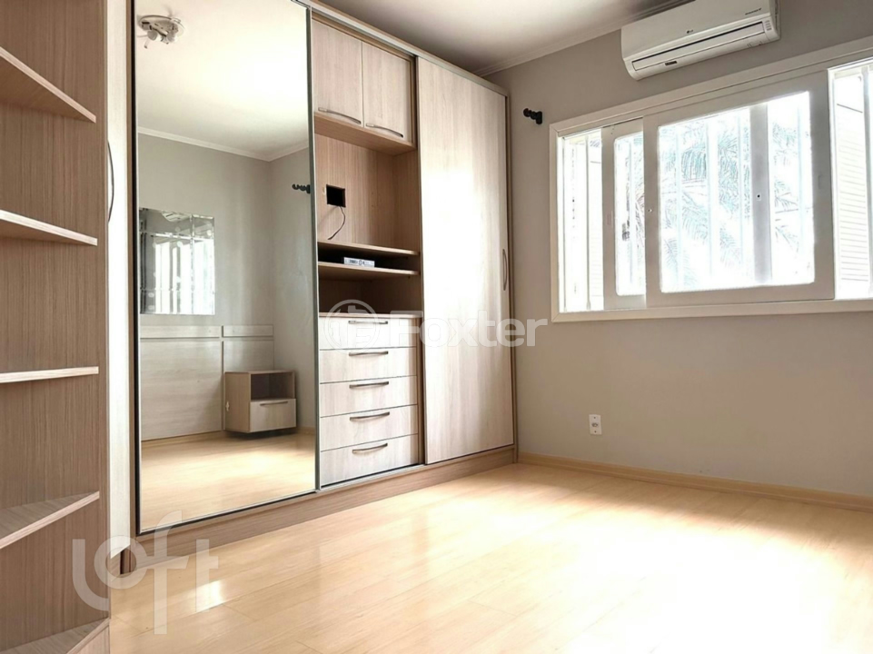 Casa à venda com 4 quartos, 170m² - Foto 13