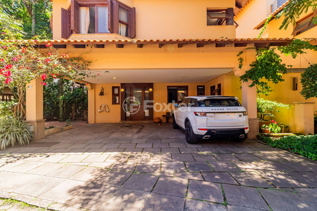 Casa de Condomínio à venda com 4 quartos, 380m² - Foto 52