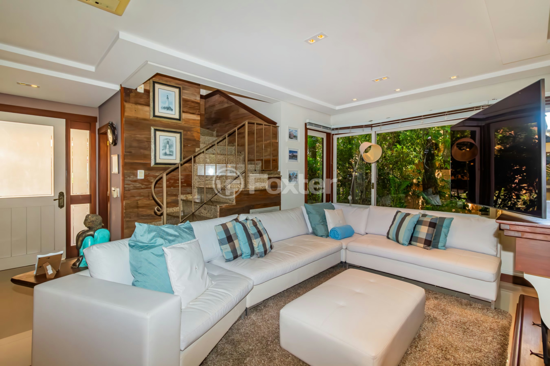 Casa de Condomínio à venda com 4 quartos, 380m² - Foto 3