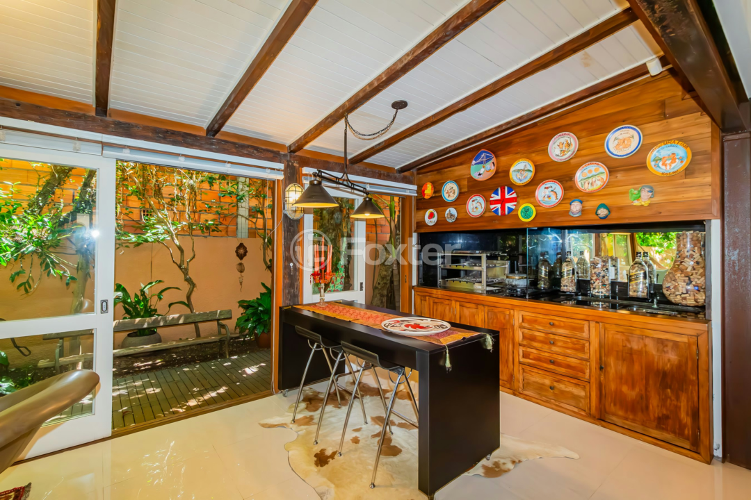 Casa de Condomínio à venda com 4 quartos, 380m² - Foto 10