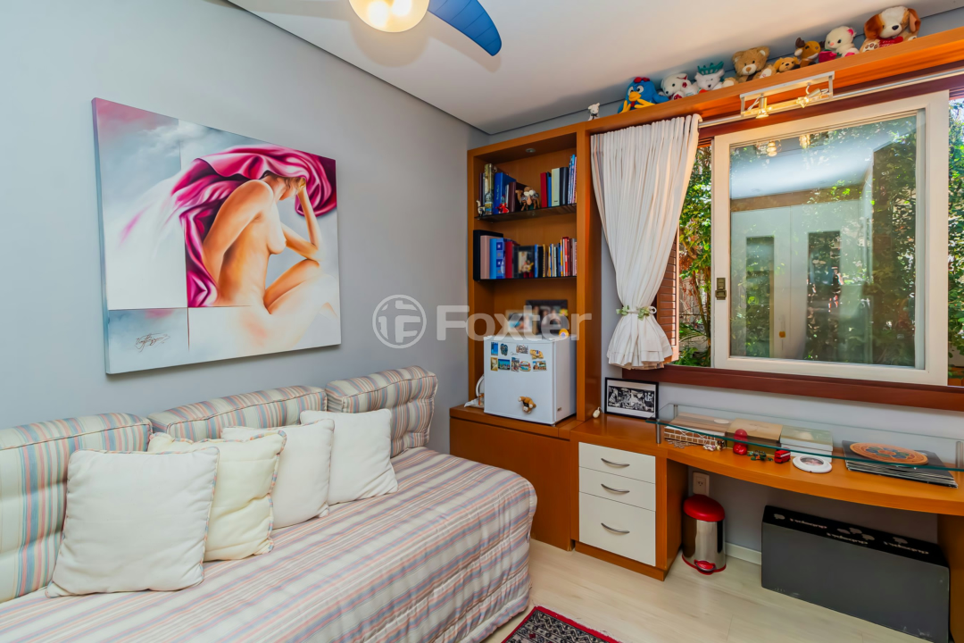 Casa de Condomínio à venda com 4 quartos, 380m² - Foto 27