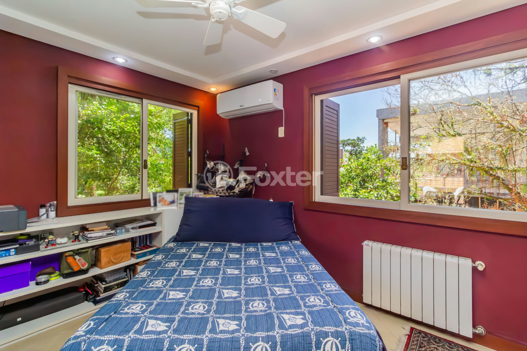 Casa de Condomínio à venda com 4 quartos, 380m² - Foto 42