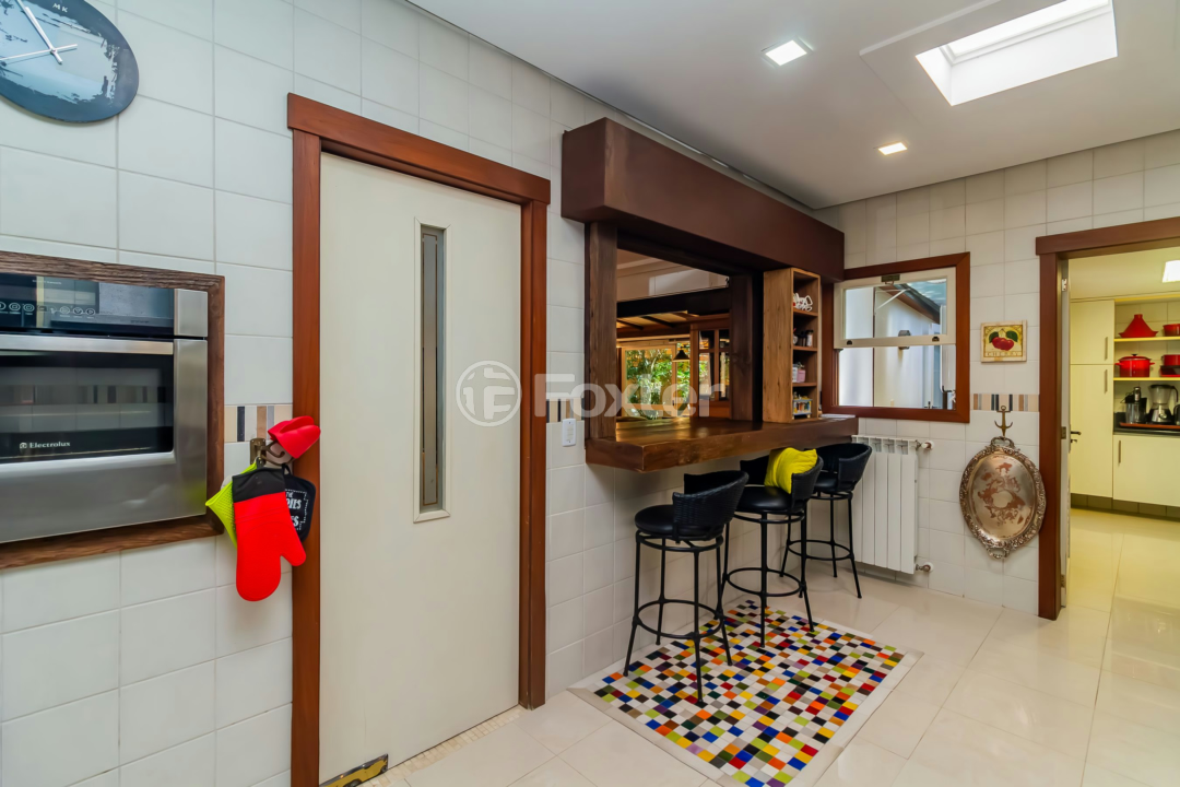 Casa de Condomínio à venda com 4 quartos, 380m² - Foto 46