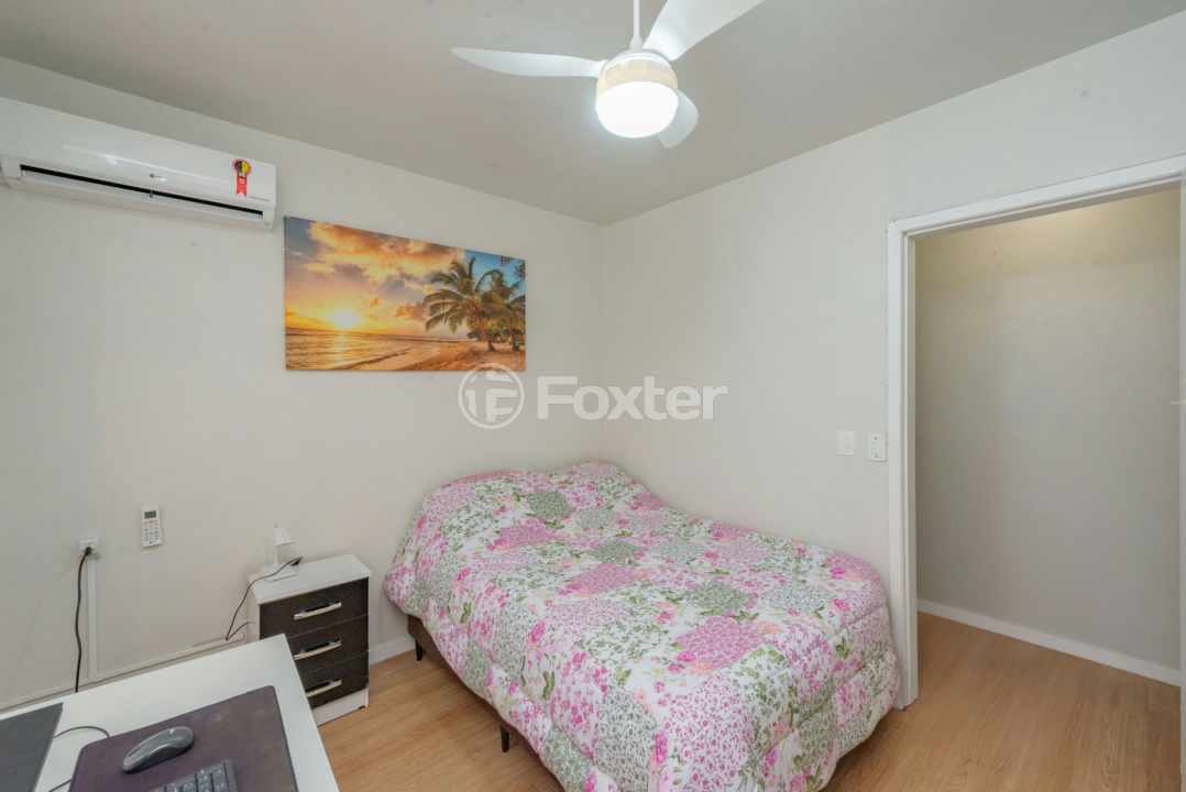 Apartamento à venda com 3 quartos, 79m² - Foto 4
