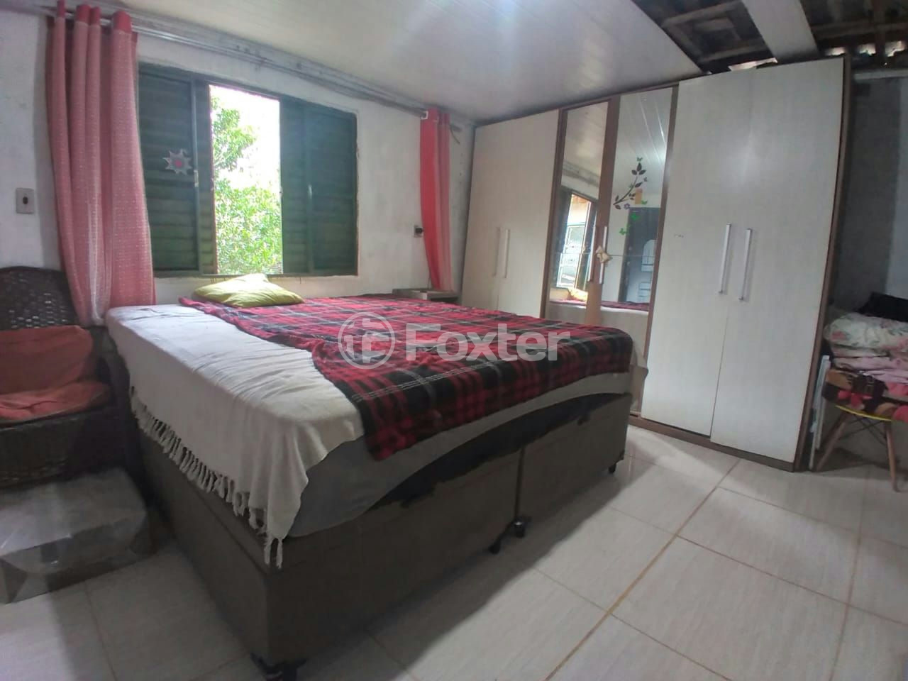 Casa à venda com 3 quartos, 96m² - Foto 2