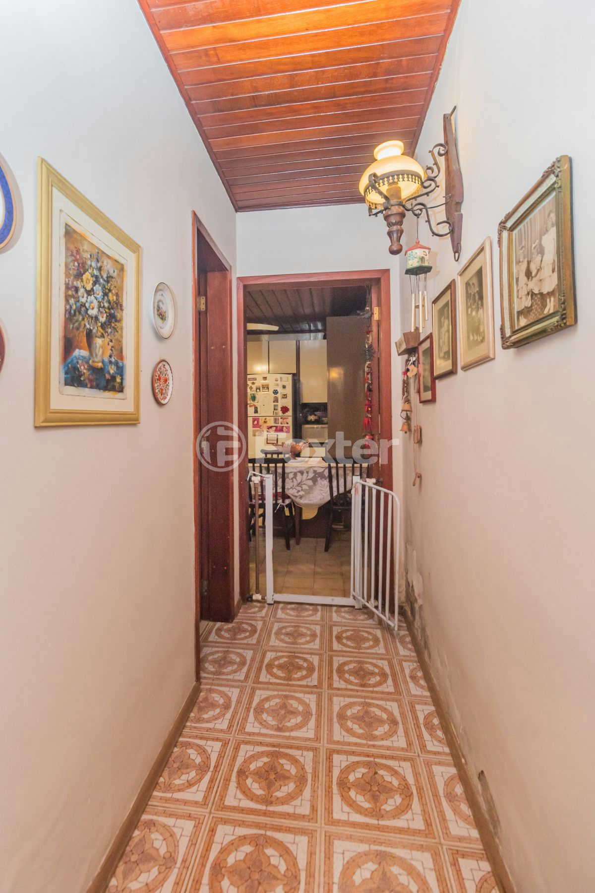 Casa à venda com 4 quartos, 90m² - Foto 4
