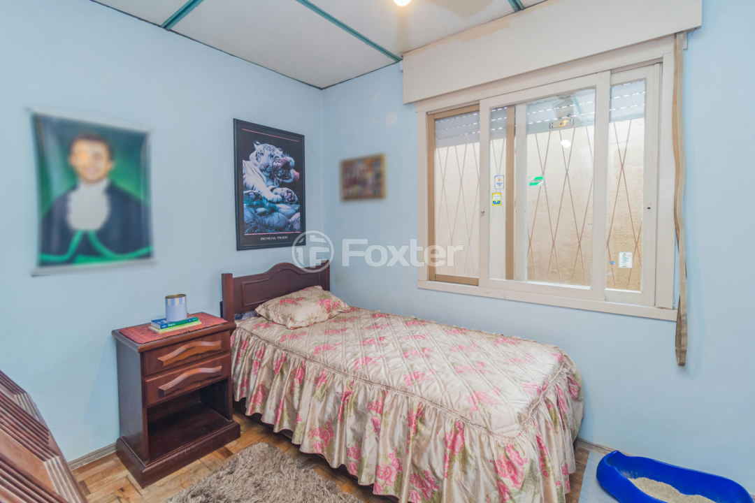 Casa à venda com 4 quartos, 90m² - Foto 11