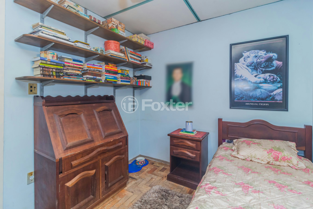 Casa à venda com 4 quartos, 90m² - Foto 13