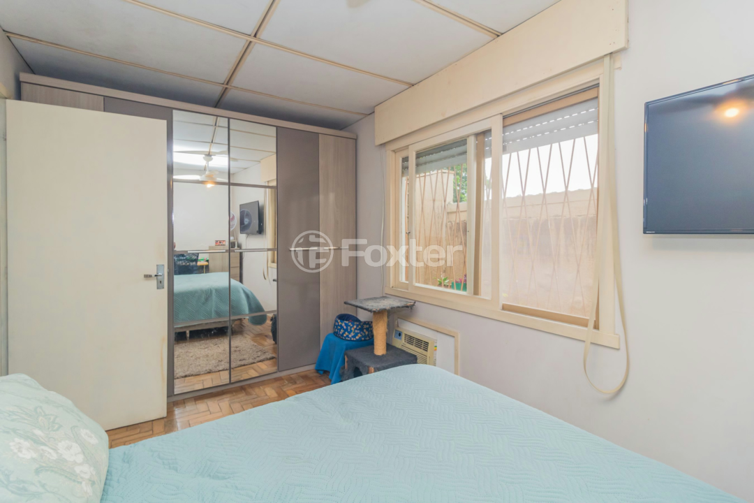 Casa à venda com 4 quartos, 90m² - Foto 17