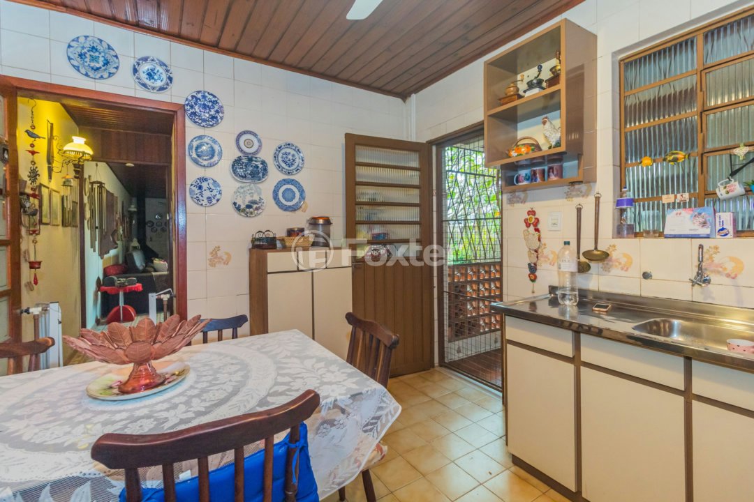 Casa à venda com 4 quartos, 90m² - Foto 27