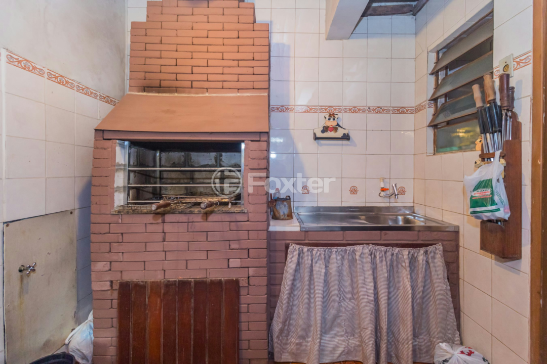 Casa à venda com 4 quartos, 90m² - Foto 32