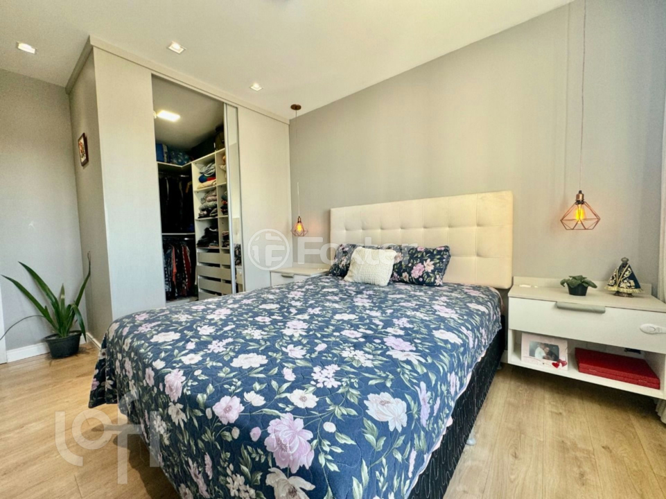 Apartamento à venda com 3 quartos, 76m² - Foto 25