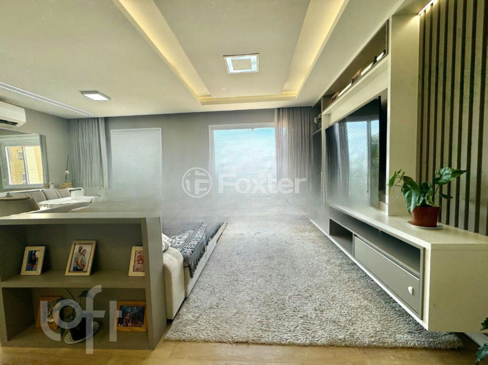 Apartamento à venda com 3 quartos, 76m² - Foto 2