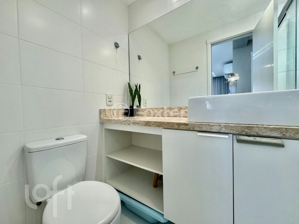Apartamento à venda com 3 quartos, 76m² - Foto 21