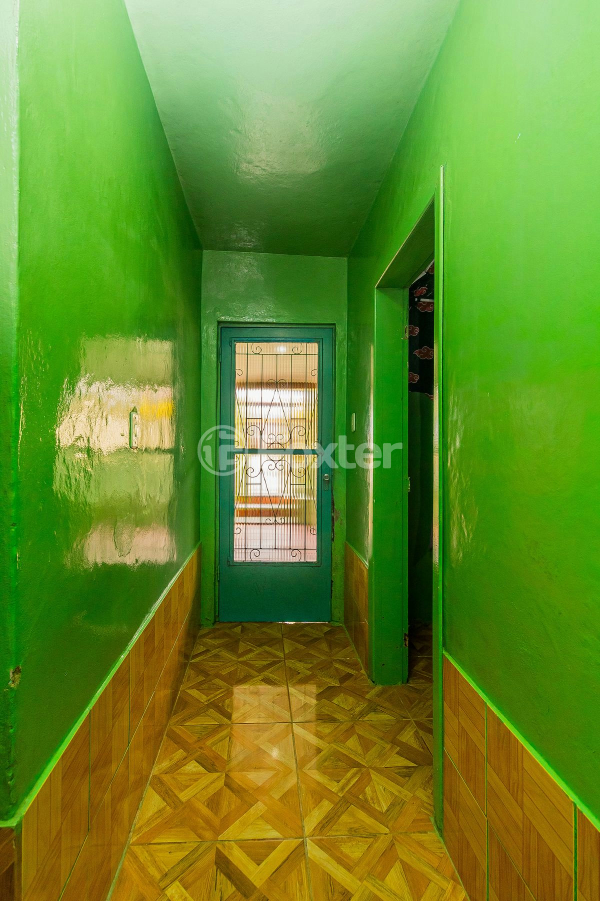 Casa à venda com 3 quartos, 300m² - Foto 7