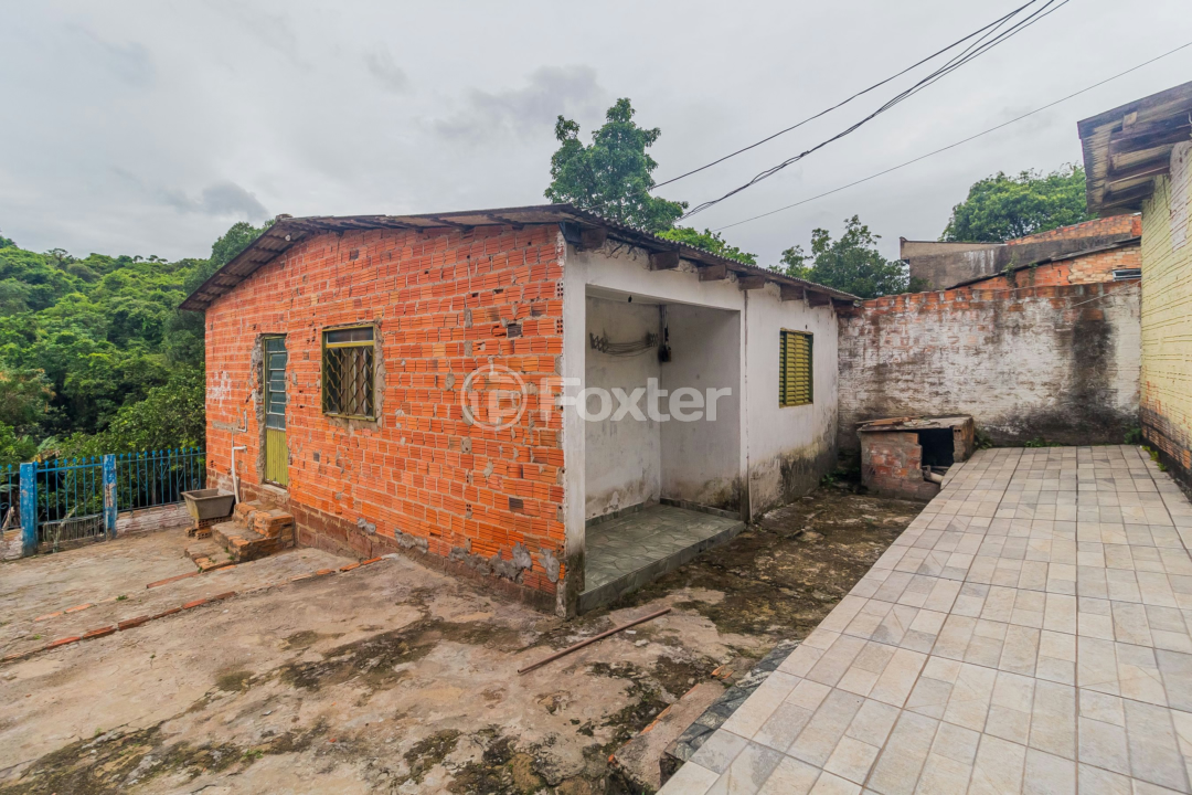 Casa à venda com 3 quartos, 300m² - Foto 30