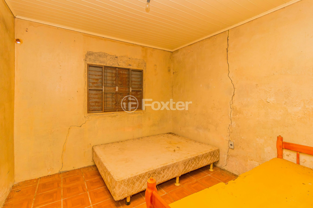 Casa à venda com 3 quartos, 300m² - Foto 37