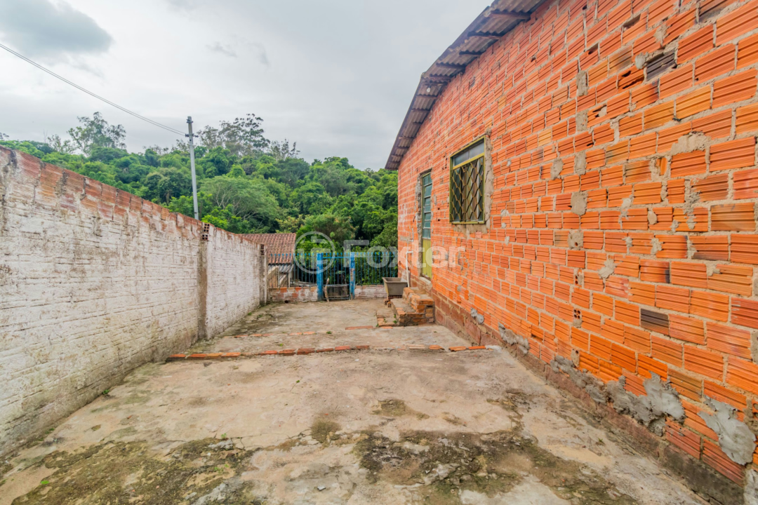 Casa à venda com 3 quartos, 300m² - Foto 40