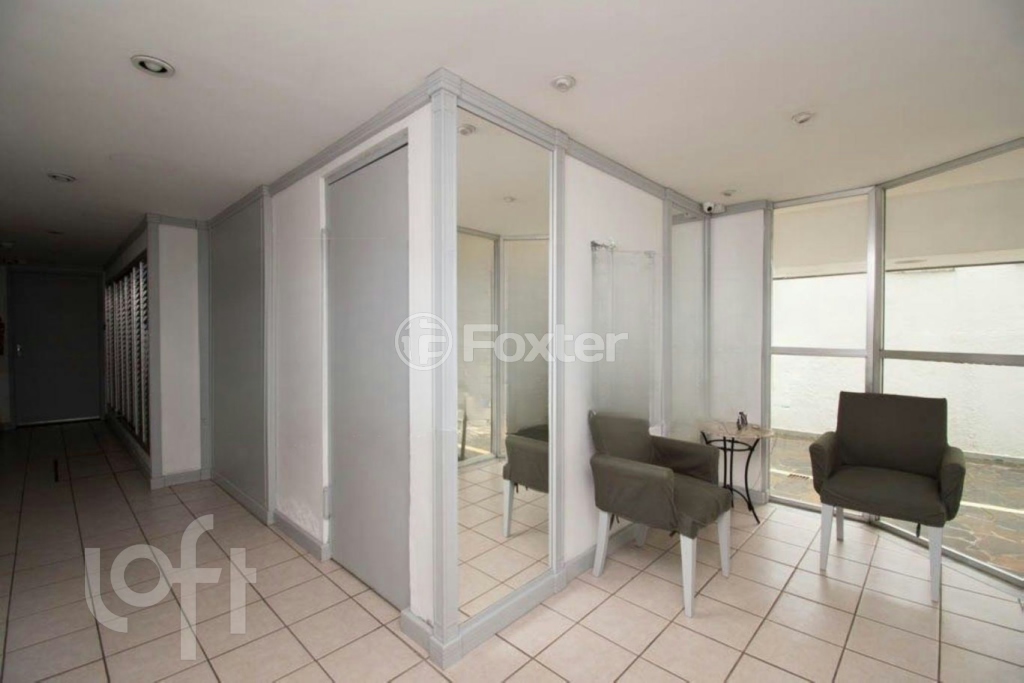 Apartamento à venda com 2 quartos, 75m² - Foto 25