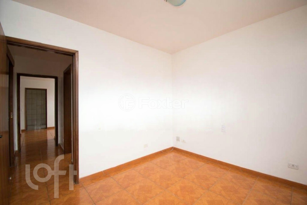 Apartamento à venda com 2 quartos, 75m² - Foto 13