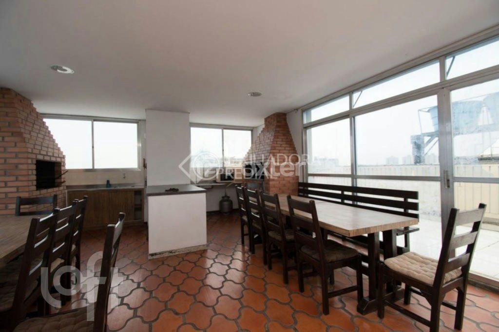Apartamento à venda com 2 quartos, 75m² - Foto 27