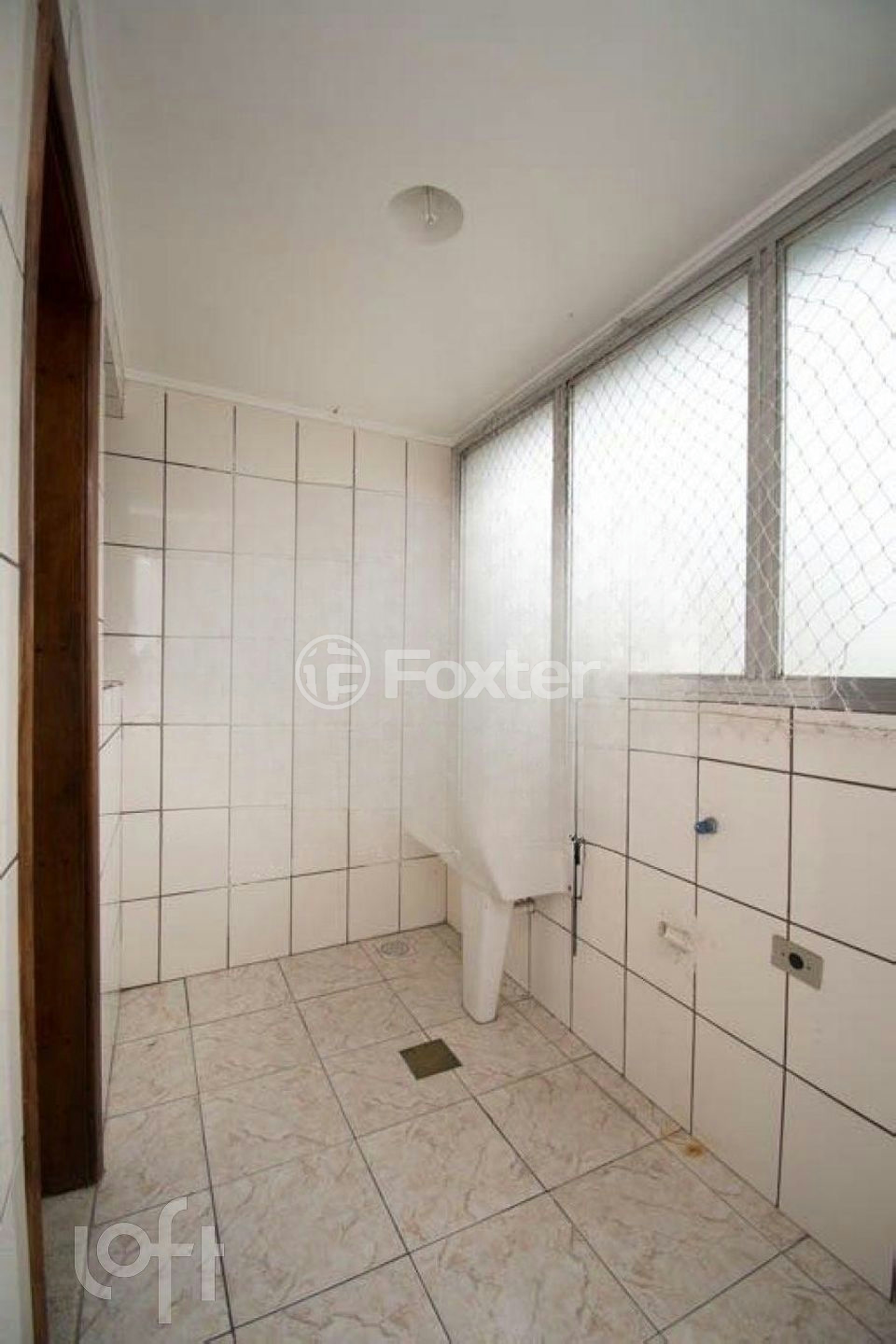 Apartamento à venda com 2 quartos, 75m² - Foto 18