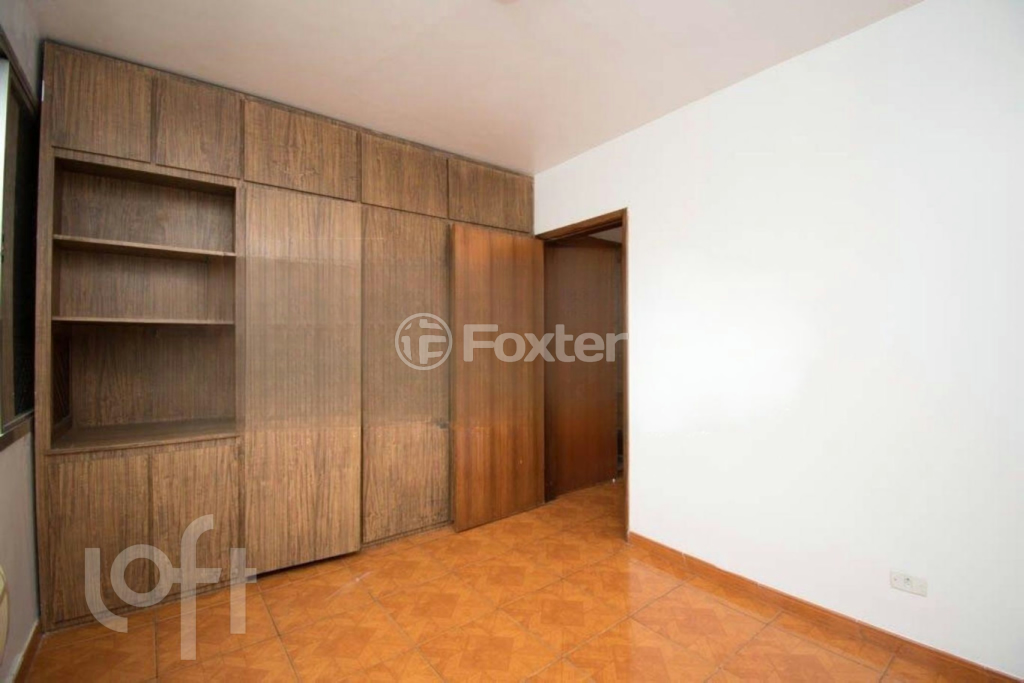 Apartamento à venda com 2 quartos, 75m² - Foto 12