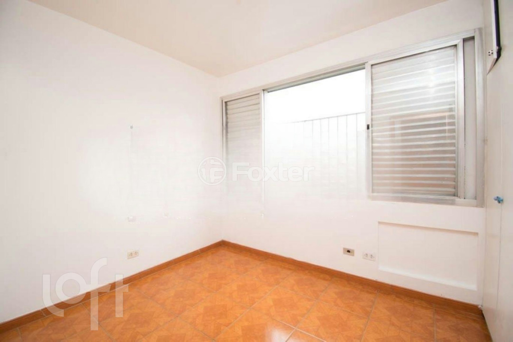 Apartamento à venda com 2 quartos, 75m² - Foto 14